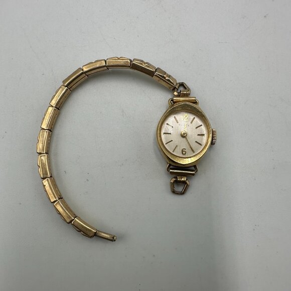 Vintage Timex Watch Women Gold Tone Manual Wind BROKEN Stretch Band Working - Picture 2 of 6